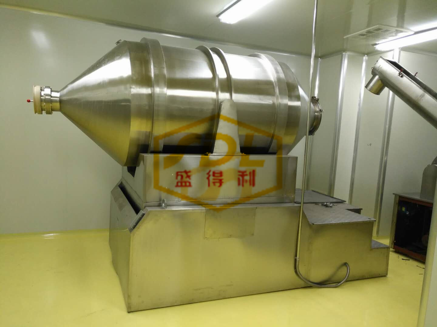 3000L二維混合機(jī) (2)